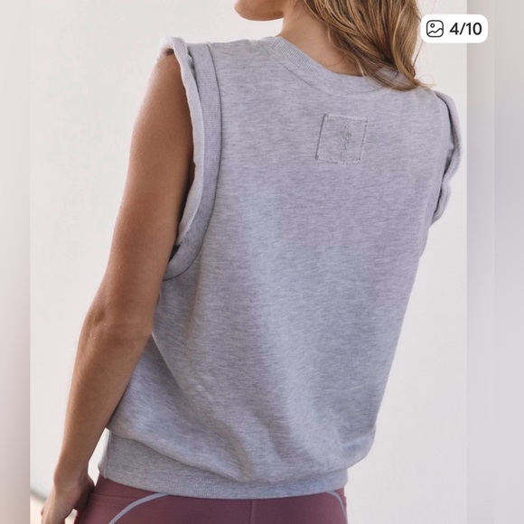 NEW Free People Movement Flutter Sleeve Sweatshirt Tank Heather Grey - Picture 3 of 9
